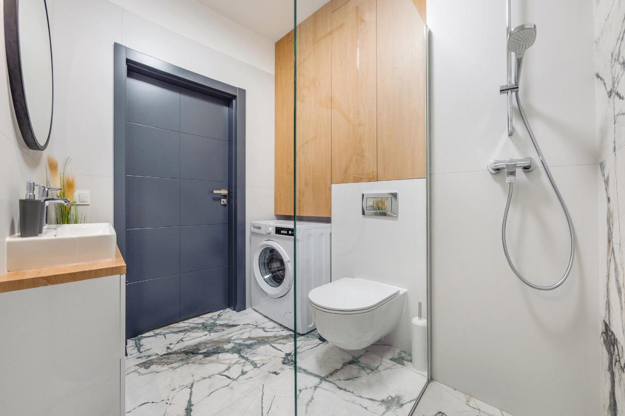 Plac Unii - Premium Apartments Гдыня Экстерьер фото